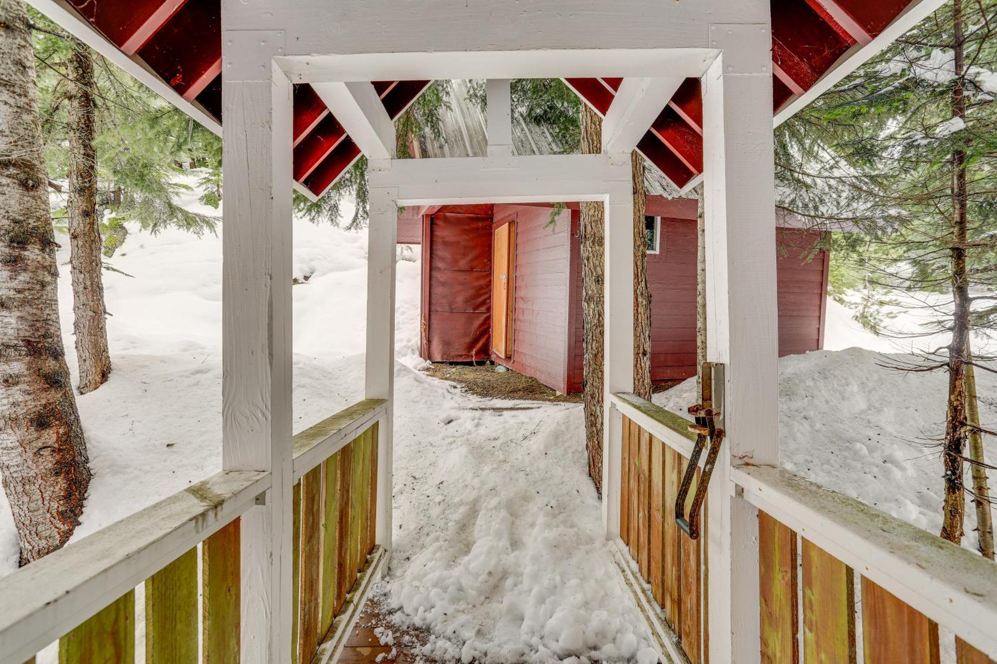 Snoqualmie Pass Cabin With Deck Walk To Ski Lift Екстер'єр фото