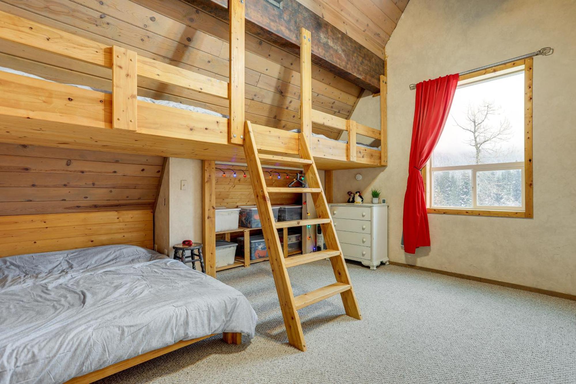 Snoqualmie Pass Cabin With Deck Walk To Ski Lift Екстер'єр фото